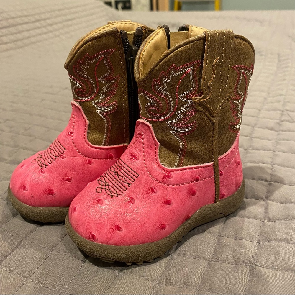 Pink cowboy boots baby